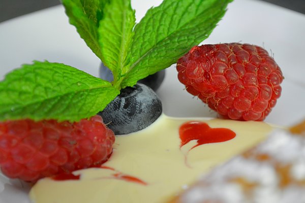 Caramelised Black Bears Omelette